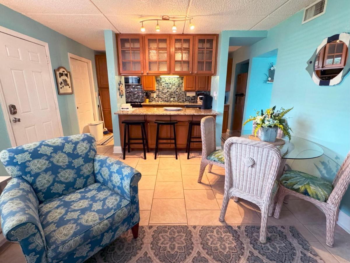 1 Bedroom Brisa Del Mar! Ground Floor Unit! ココアビーチ エクステリア 写真